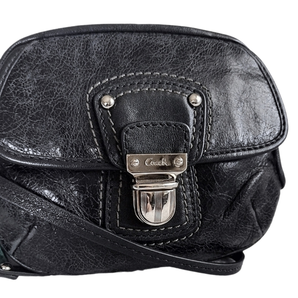 🖤 Coach Poppy Black Polished Leather Mini Bag Legacy Push Lock Wristlet Pouch - Picture 5 of 12